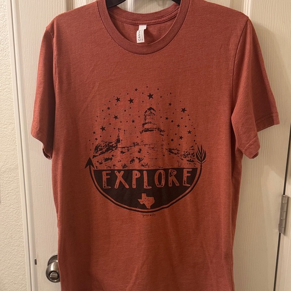 Bella Canvas Tops - Explore Graphic T-Shirt in Rust The Lighthouse at Palo Duro Canyon in Texas